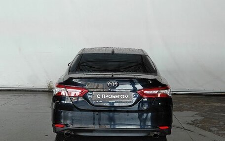 Toyota Camry, 2022 год, 3 570 000 рублей, 5 фотография