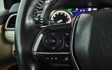 Toyota Camry, 2022 год, 3 570 000 рублей, 14 фотография