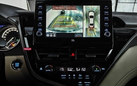 Toyota Camry, 2022 год, 3 570 000 рублей, 13 фотография