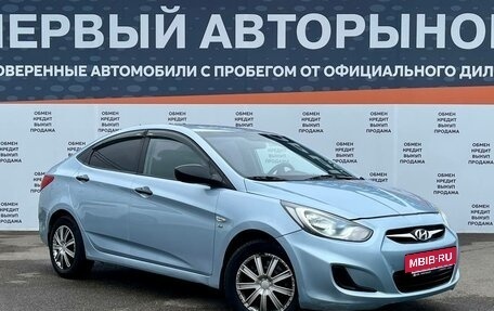 Hyundai Solaris II рестайлинг, 2012 год, 567 000 рублей, 3 фотография