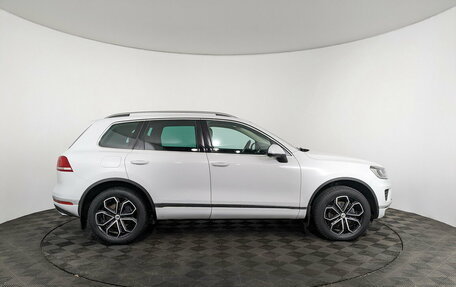 Volkswagen Touareg III, 2016 год, 3 100 000 рублей, 4 фотография