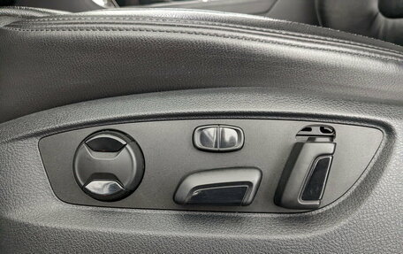 Volkswagen Touareg III, 2016 год, 3 100 000 рублей, 19 фотография