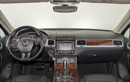 Volkswagen Touareg III, 2016 год, 3 100 000 рублей, 13 фотография