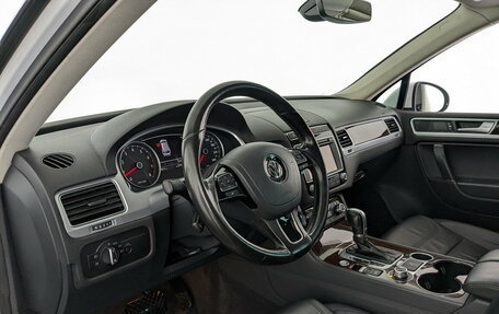 Volkswagen Touareg III, 2016 год, 3 100 000 рублей, 15 фотография