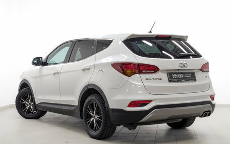 Hyundai Santa Fe III рестайлинг, 2016 год, 2 000 000 рублей, 6 фотография