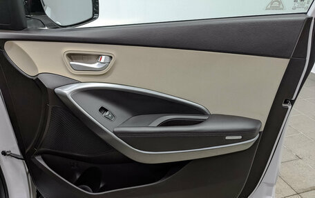 Hyundai Santa Fe III рестайлинг, 2016 год, 2 000 000 рублей, 22 фотография