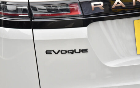 Land Rover Range Rover Evoque II, 2024 год, 5 100 000 рублей, 15 фотография