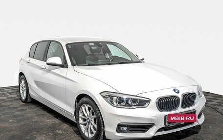 BMW 1 серия, 2018 год, 1 850 000 рублей, 3 фотография