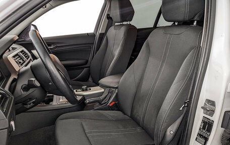 BMW 1 серия, 2018 год, 1 850 000 рублей, 20 фотография