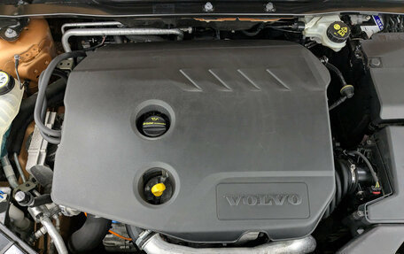 Volvo V40 II рестайлинг, 2014 год, 1 599 000 рублей, 4 фотография