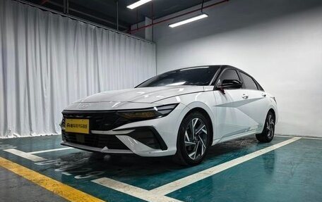 Hyundai Elantra, 2023 год, 1 300 008 рублей, 1 фотография