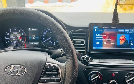 Hyundai Solaris II рестайлинг, 2020 год, 1 650 000 рублей, 12 фотография