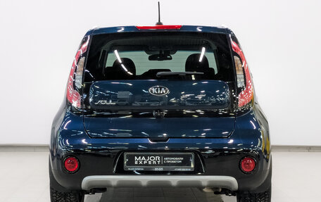 KIA Soul II рестайлинг, 2019 год, 1 990 000 рублей, 6 фотография