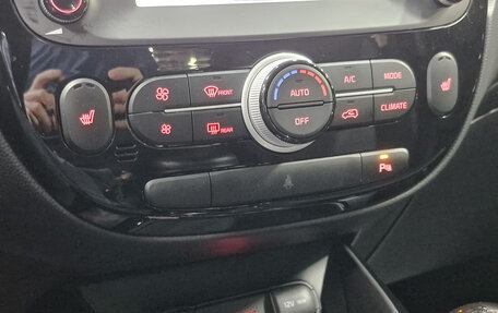 KIA Soul II рестайлинг, 2019 год, 1 990 000 рублей, 20 фотография