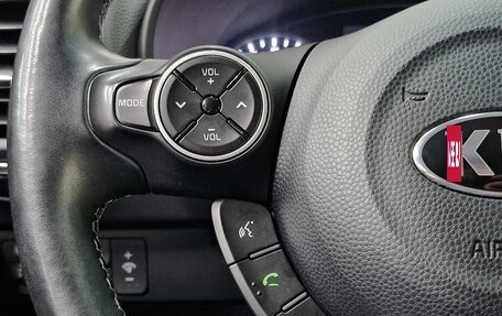 KIA Soul II рестайлинг, 2019 год, 1 990 000 рублей, 27 фотография