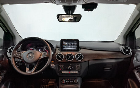 Mercedes-Benz B-Класс, 2018 год, 1 650 000 рублей, 14 фотография