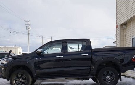 Toyota Hilux VIII, 2022 год, 3 856 000 рублей, 2 фотография