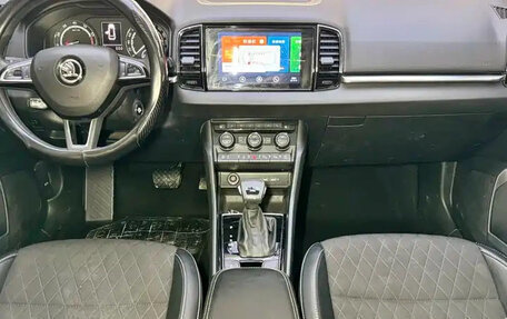 Skoda Karoq I, 2021 год, 1 499 000 рублей, 10 фотография