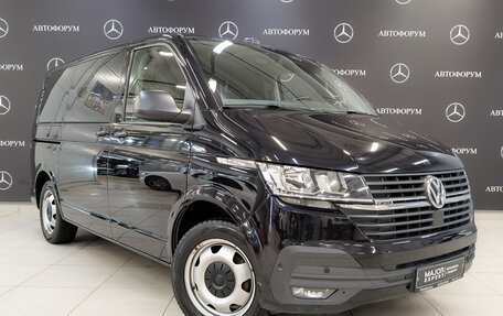 Volkswagen Multivan T6 рестайлинг, 2020 год, 5 000 000 рублей, 3 фотография