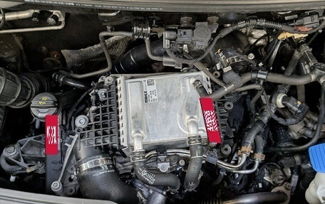 Volkswagen Multivan T6 рестайлинг, 2020 год, 5 000 000 рублей, 9 фотография