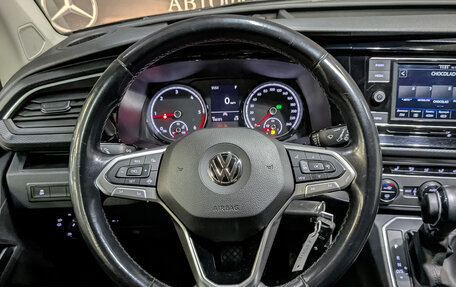 Volkswagen Multivan T6 рестайлинг, 2020 год, 5 000 000 рублей, 22 фотография