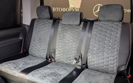 Volkswagen Multivan T6 рестайлинг, 2020 год, 5 000 000 рублей, 27 фотография