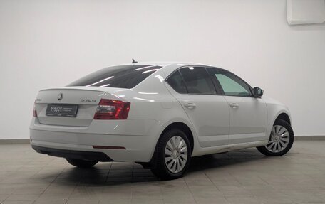 Skoda Octavia, 2019 год, 1 955 000 рублей, 2 фотография