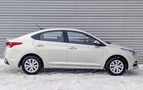 Hyundai Solaris II рестайлинг, 2018 год, 1 190 000 рублей, 4 фотография