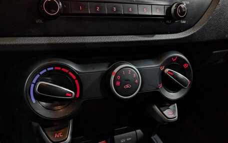 KIA Rio IV, 2019 год, 775 000 рублей, 20 фотография