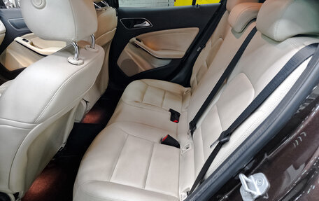 Mercedes-Benz GLA, 2014 год, 2 330 000 рублей, 18 фотография