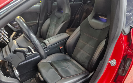 Mercedes-Benz CLA, 2019 год, 3 130 000 рублей, 18 фотография