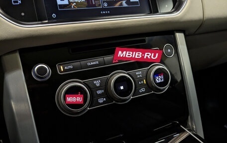 Land Rover Range Rover IV рестайлинг, 2016 год, 6 500 000 рублей, 30 фотография