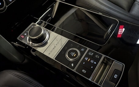 Land Rover Range Rover IV рестайлинг, 2016 год, 6 500 000 рублей, 29 фотография