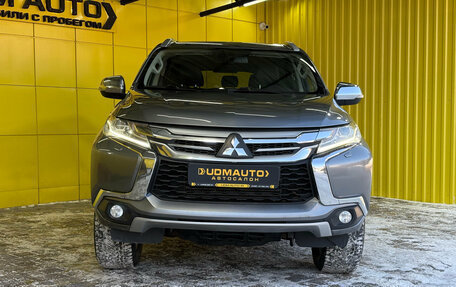 Mitsubishi Pajero Sport III рестайлинг, 2018 год, 2 699 000 рублей, 3 фотография