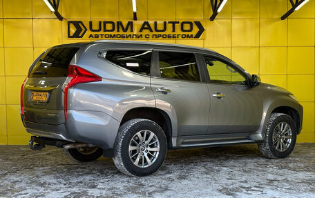 Mitsubishi Pajero Sport III рестайлинг, 2018 год, 2 699 000 рублей, 6 фотография