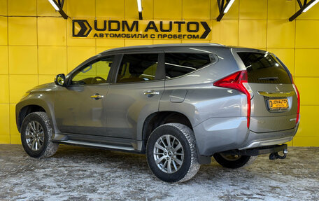 Mitsubishi Pajero Sport III рестайлинг, 2018 год, 2 699 000 рублей, 8 фотография