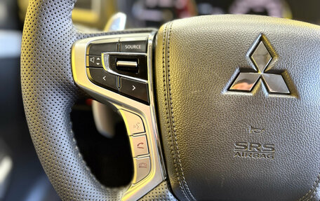 Mitsubishi Pajero Sport III рестайлинг, 2018 год, 2 699 000 рублей, 21 фотография