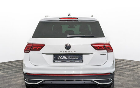 Volkswagen Tiguan II, 2021 год, 3 550 000 рублей, 6 фотография