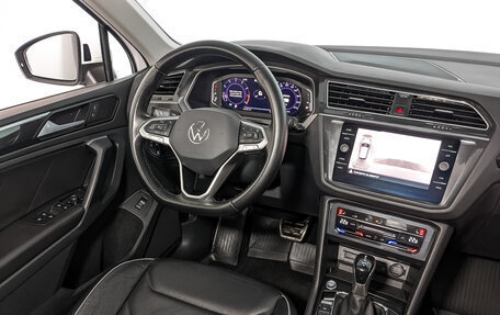 Volkswagen Tiguan II, 2021 год, 3 550 000 рублей, 29 фотография