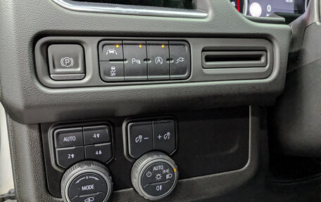 Chevrolet Tahoe IV, 2021 год, 7 500 000 рублей, 28 фотография