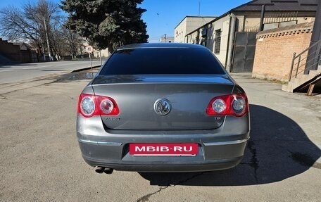 Volkswagen Passat B6, 2008 год, 600 000 рублей, 11 фотография