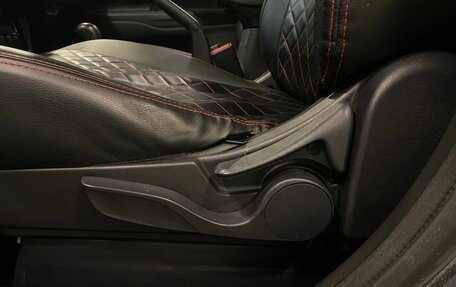 Mitsubishi Outlander III рестайлинг 3, 2018 год, 1 742 000 рублей, 32 фотография