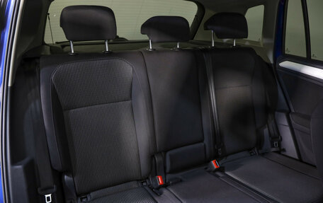 Volkswagen Tiguan II, 2020 год, 2 129 000 рублей, 21 фотография