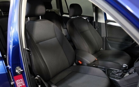 Volkswagen Tiguan II, 2020 год, 2 129 000 рублей, 19 фотография