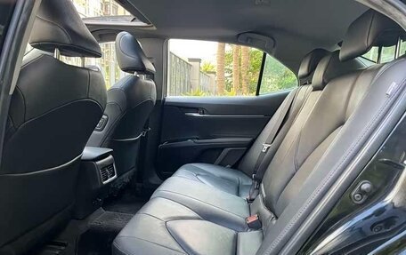 Toyota Camry, 2022 год, 3 860 000 рублей, 9 фотография