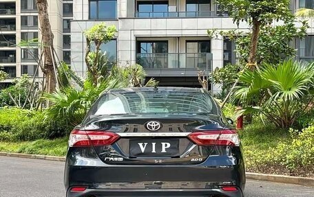 Toyota Camry, 2022 год, 3 860 000 рублей, 6 фотография