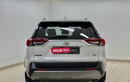 Toyota RAV4, 2021 год, 4 549 000 рублей, 5 фотография