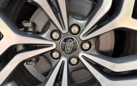 Land Rover Range Rover Evoque II, 2024 год, 4 400 000 рублей, 18 фотография