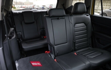 Volkswagen Teramont I, 2018 год, 3 449 000 рублей, 28 фотография