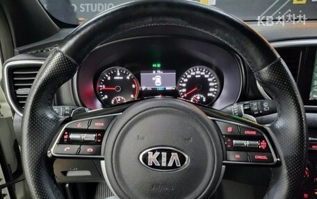 KIA Sportage IV рестайлинг, 2021 год, 1 747 050 рублей, 6 фотография